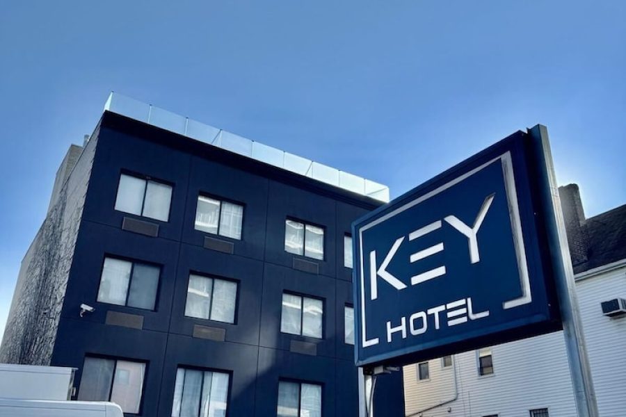 Milano - New York - Aeroporto La Guardia - Hotel Key