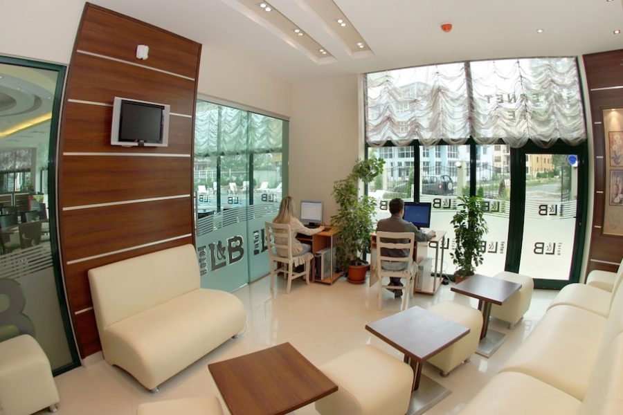 Milano - Sunny Beach - Hotel L&B- Free parking