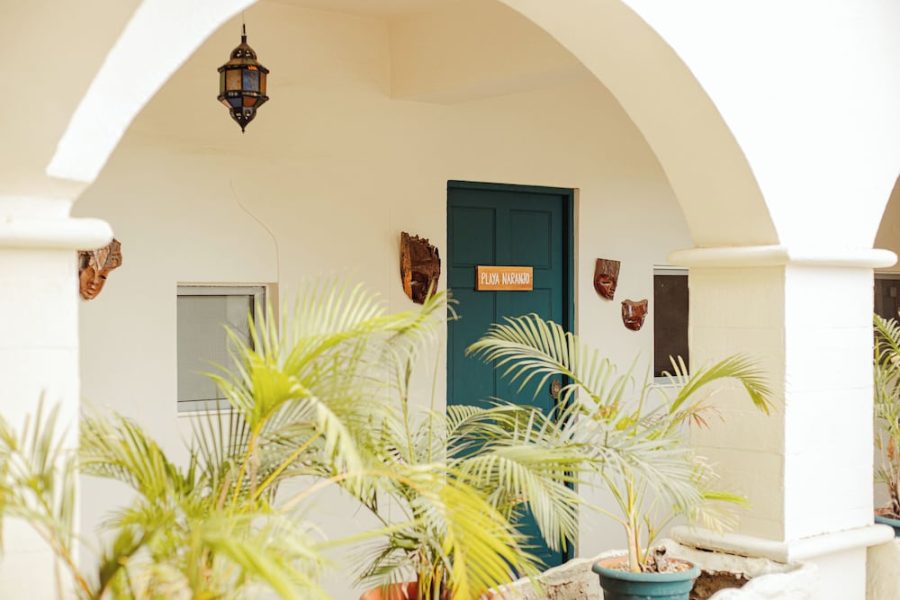 Roma - Tamarindo - Zulu Surf Hotel