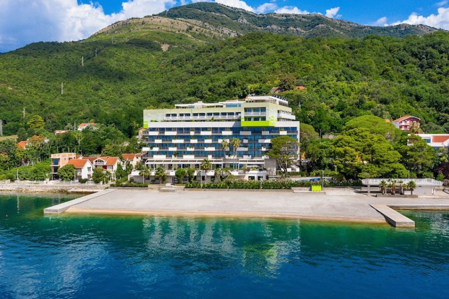 Milano - Tivat - Carine Hotel Park
