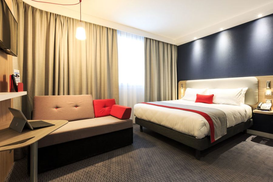 Roma - Versailles - Holiday Inn Express PARIS - VELIZY by IHG