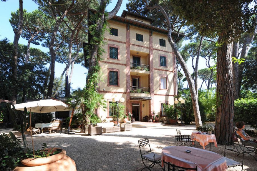 Roma - Viareggio - Hotel Villa Tiziana