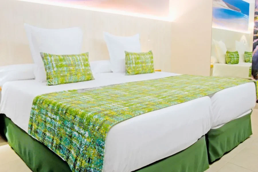 FERGUS CACTUS GARDEN 4* 4 Stelle