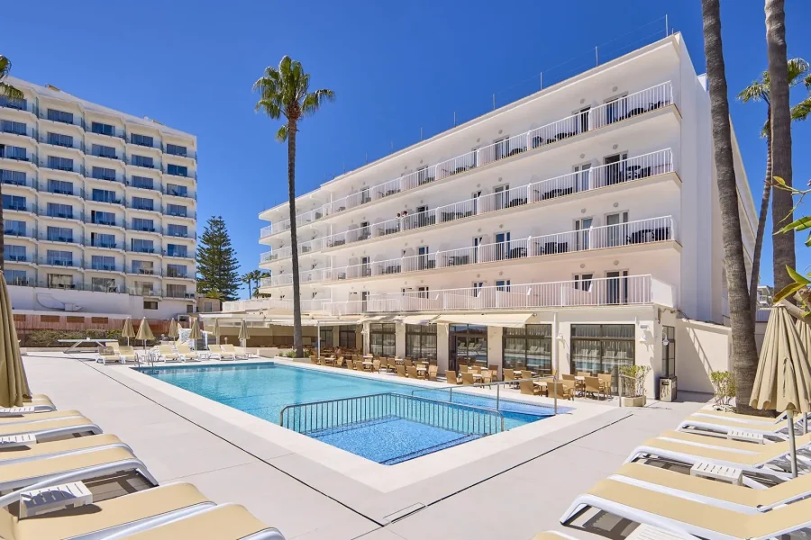 HOTEL UNIVERSAL BIKINI - PALMA