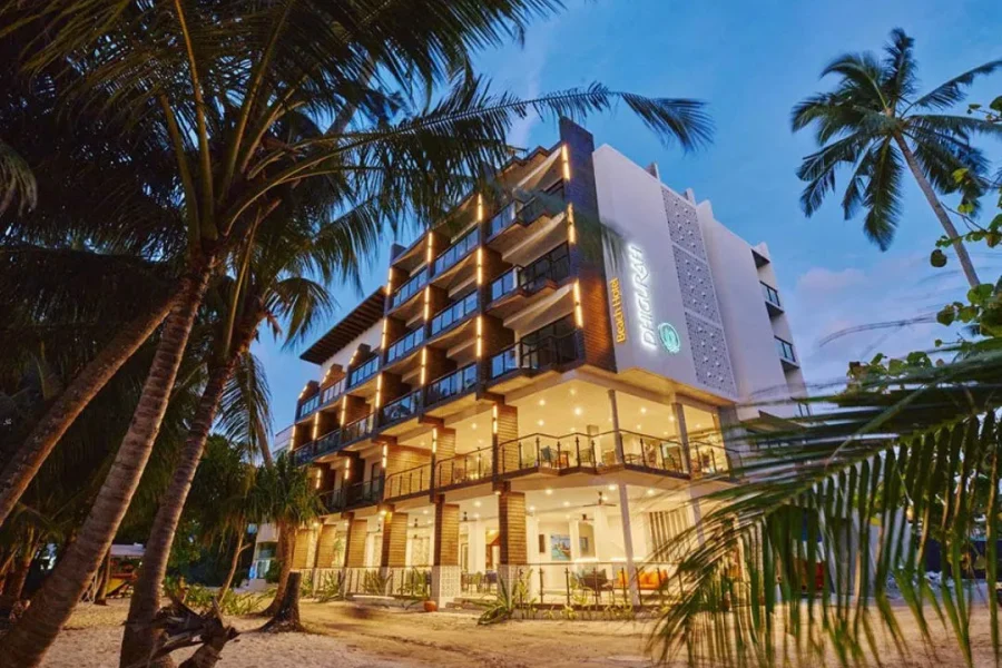 BEACH HOTEL DHIGURAH 3* (ATOLLO DI ARI)
