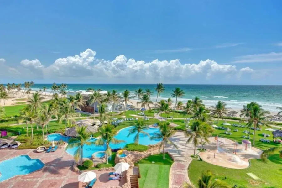 CROWN PLAZA SALALAH BEACH RESORT 5*