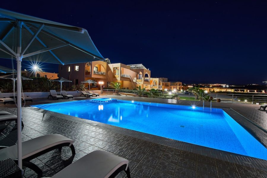 Torino - Chania - Nanakis Beach Apartments