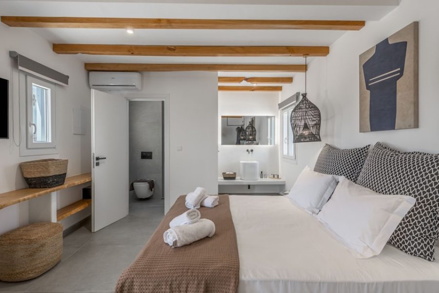 Torino - Milos - Elements of Milos