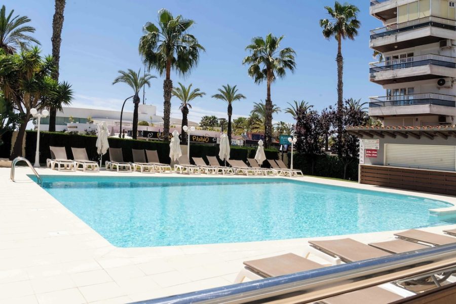 Torino - Salou - ATICO PLANAS céntrico frente mar