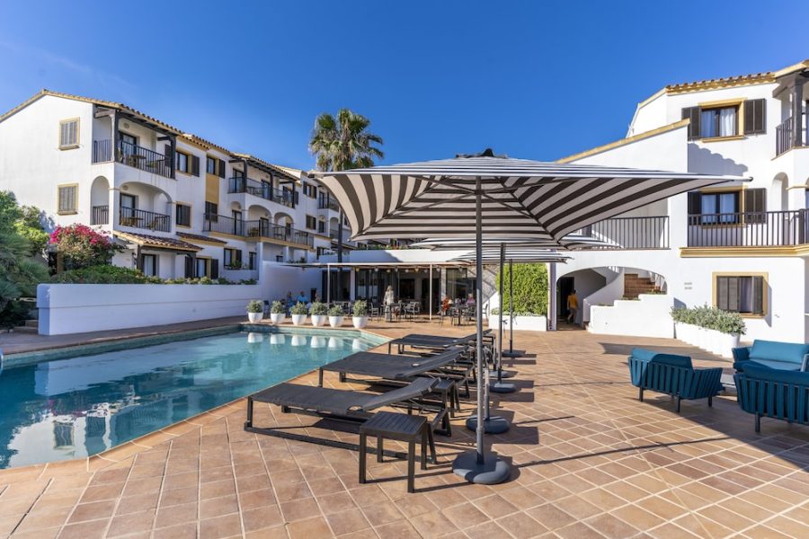 Bari - Mahon - Calallonga Hotel Menorca