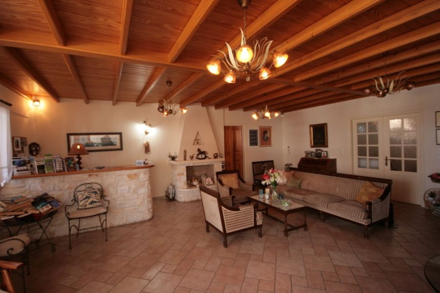 Milano - Paros - Hara Studios and Apartments