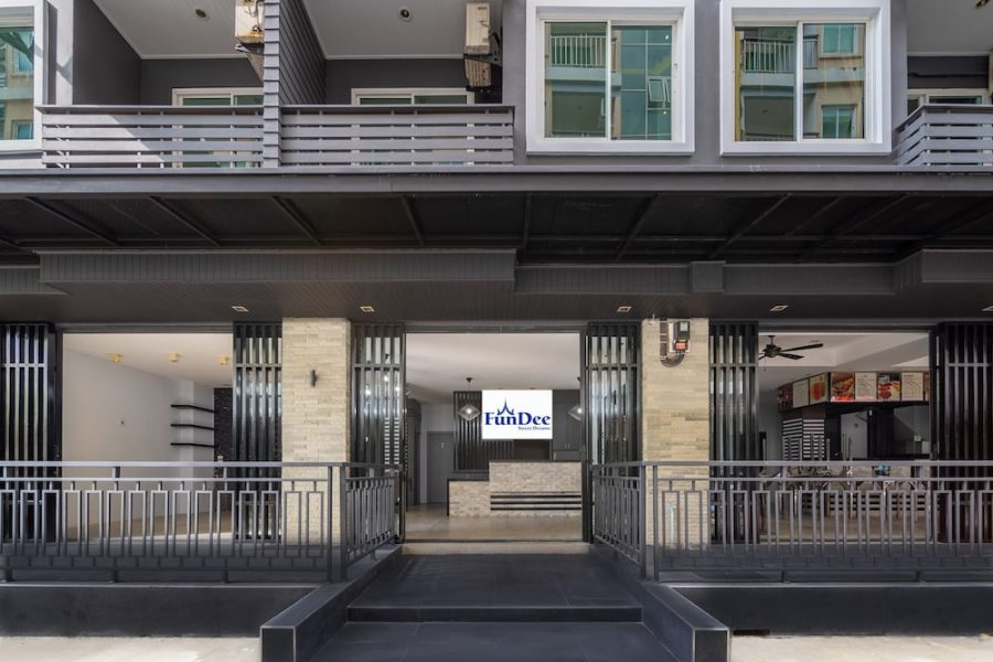 Venezia - Patong Beach - FunDee Boutique Hotel