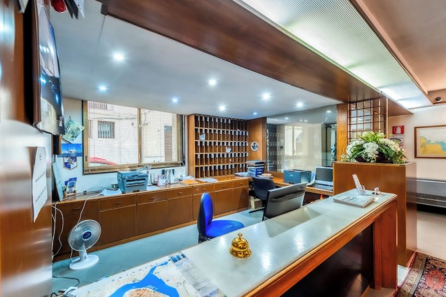 Cagliari - Brindisi - Hotel Barsotti