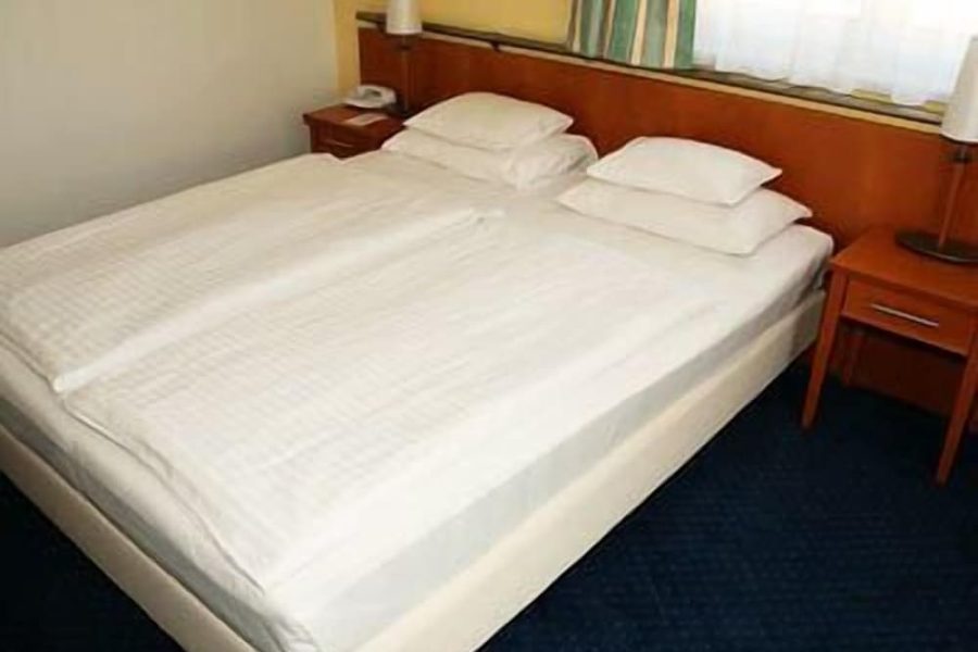 Verona - Budapest - Hotel Veritas