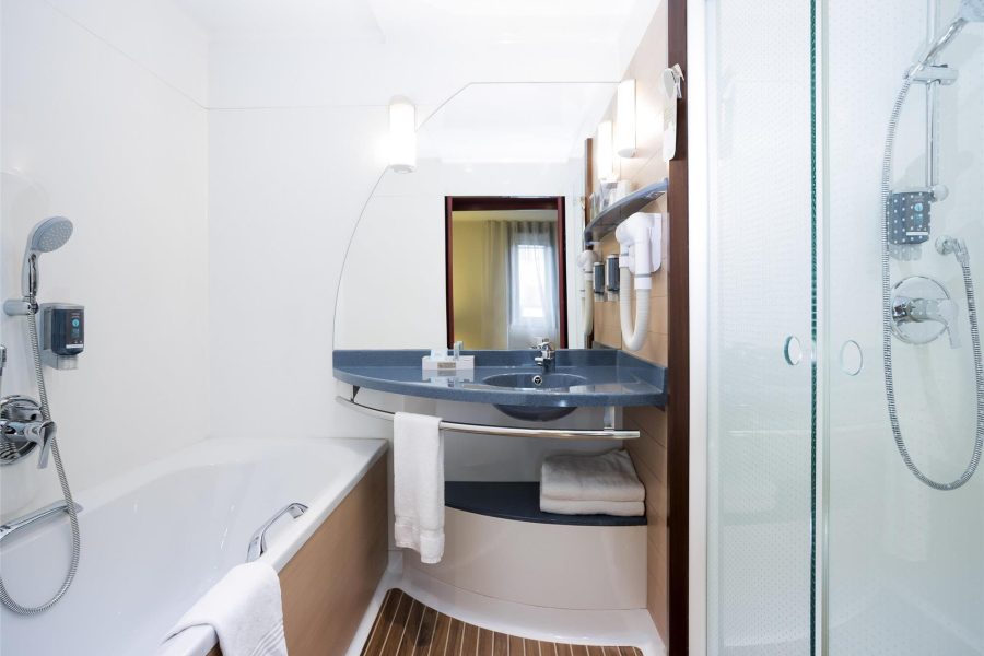 Verona - Parigi - Novotel Suites Paris Montreuil Vincennes