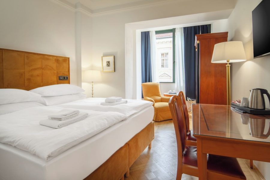 Cagliari - Praga - Hotel Bologna