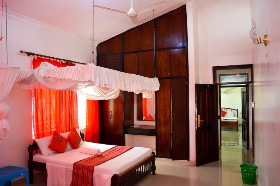 Catania - Mombasa - Sanana Conference Center and Holiday Resort