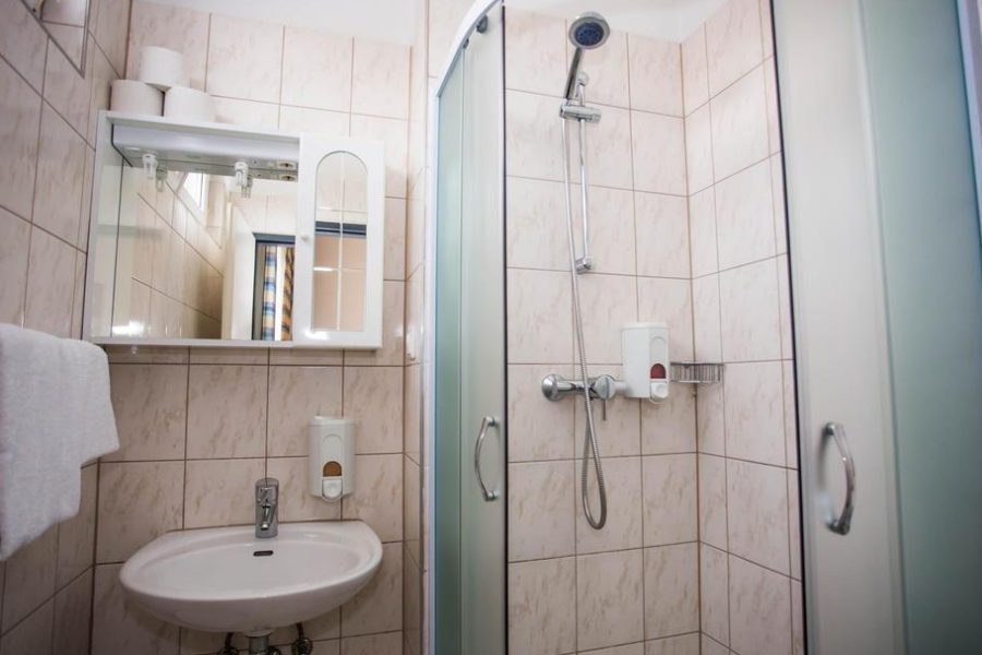 Catania - Vienna - Hotel Geblergasse