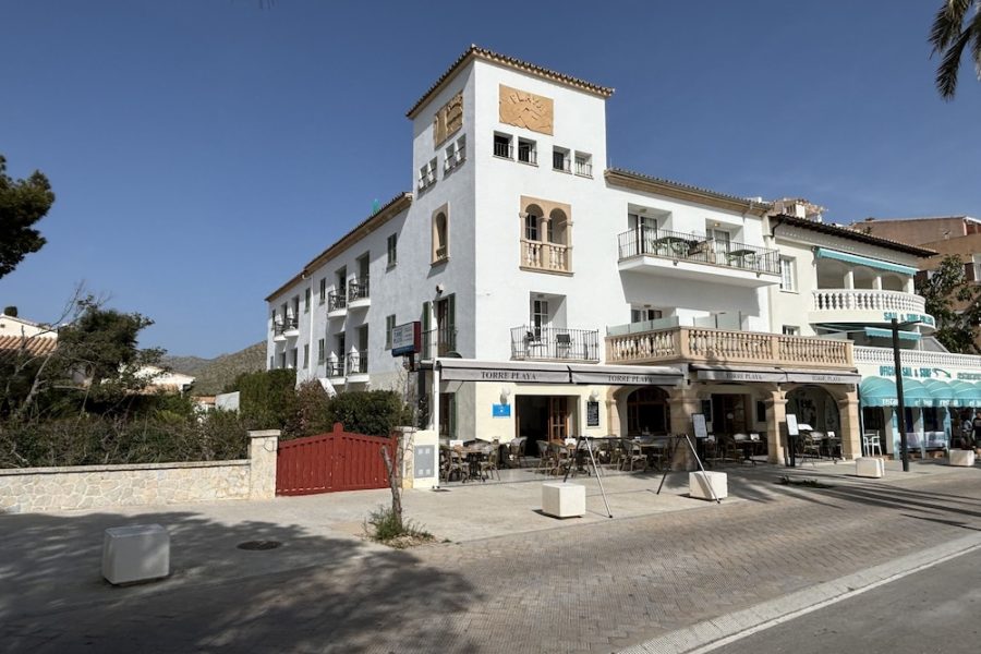 Palermo - Alcudia - Apartamentos Torre Playa