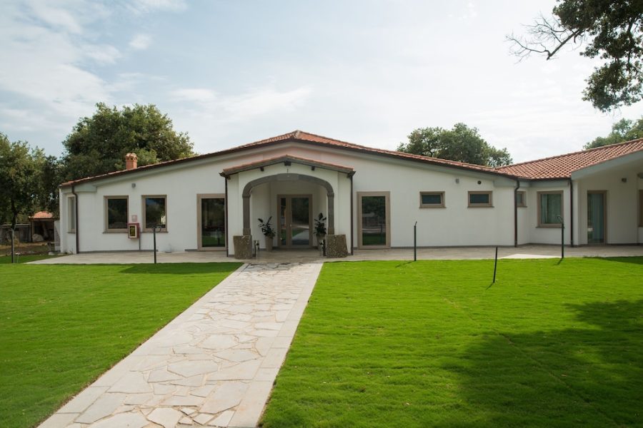 Milano - Abbasanta - Regia Hotel