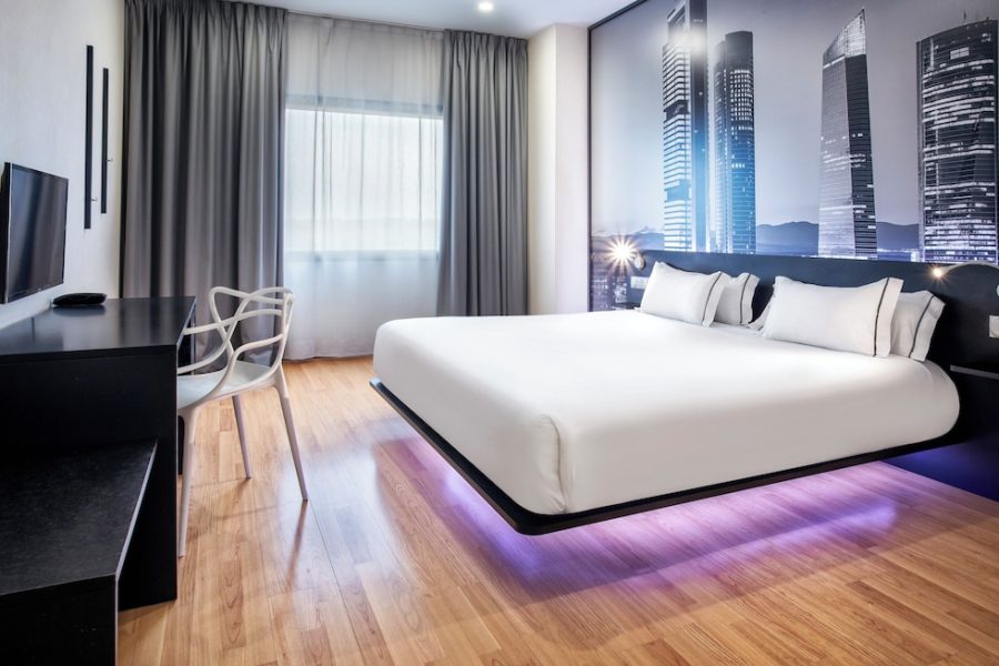 Milano - Alcobendas - B&B HOTEL Madrid Aeropuerto T4