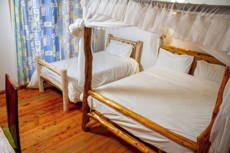 Milano - Amboseli - Hillstone Safari Lodge