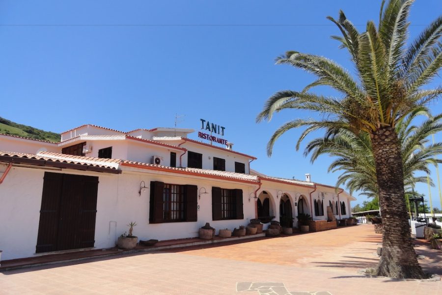 Milano - Carbonia - Hotel Villaggio Ristorante Pizzeria Museo TANIT