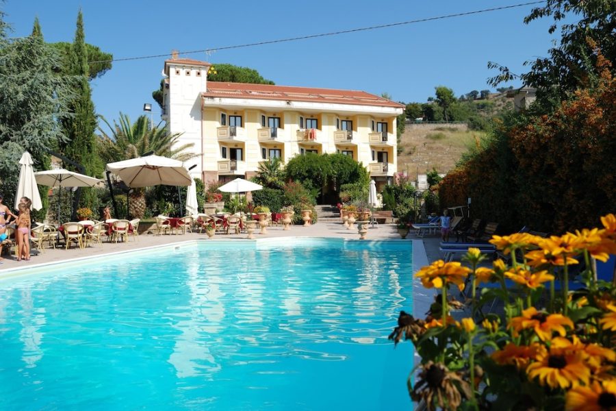 Milano - Caserta - Hotel Caserta Antica