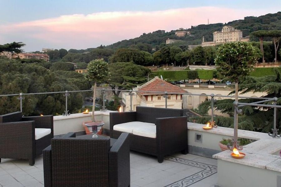 Milano - Ciampino - Hotel Flora