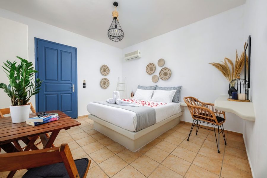 Milano - Città di Naxos - Blue Heart Luxury Suites