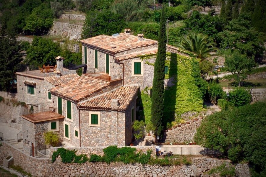 Milano - Deia - Sa Vall Valldemossa