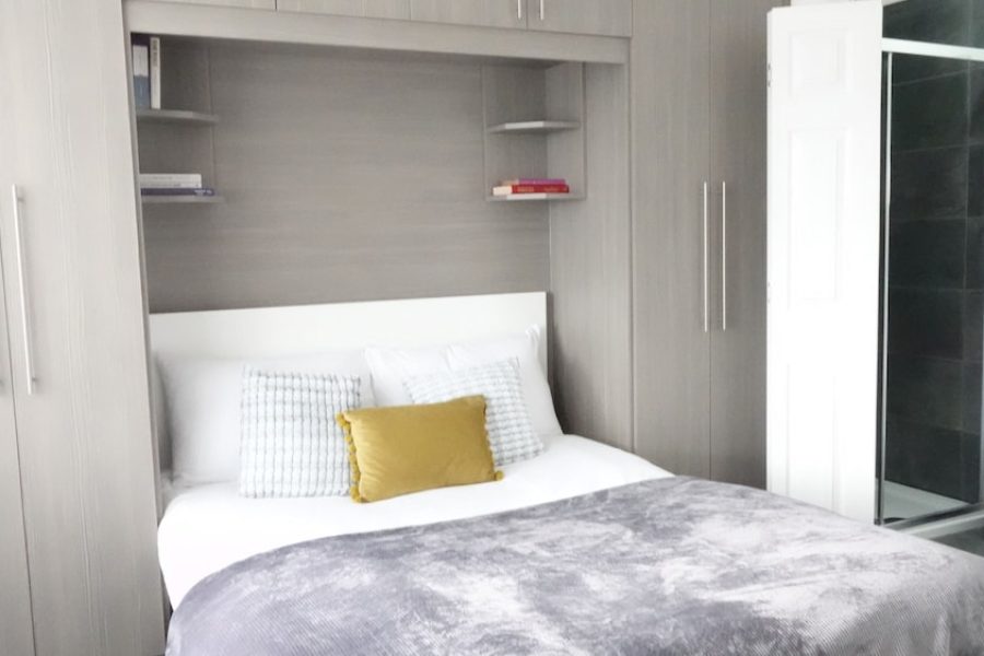 Roma - Heathrow - Private Bathroom Rooms- Near Heathrow - Near Shops