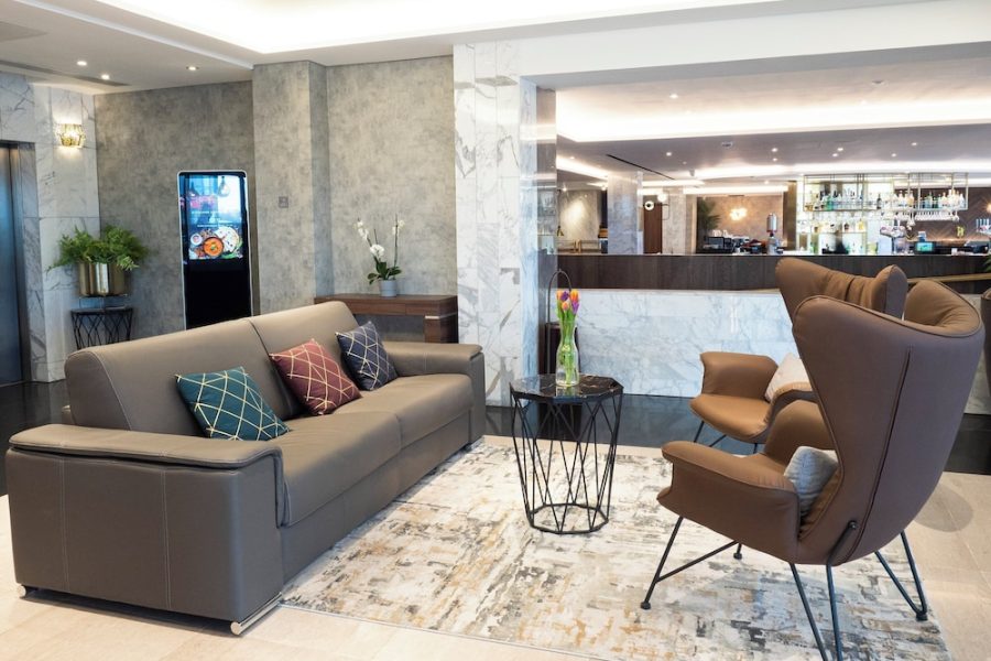 Milano - Hounslow - Crowne Plaza London - Kingston by IHG