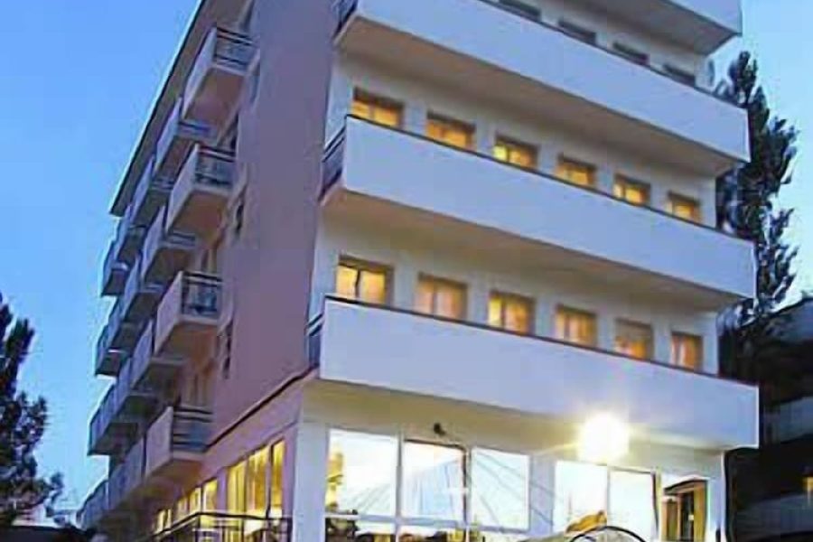 Milano - Milano Marittima - Hotel B&B Montecarlo