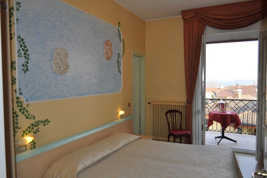 Milano - Peschiera del Garda - Hotel Alsazia