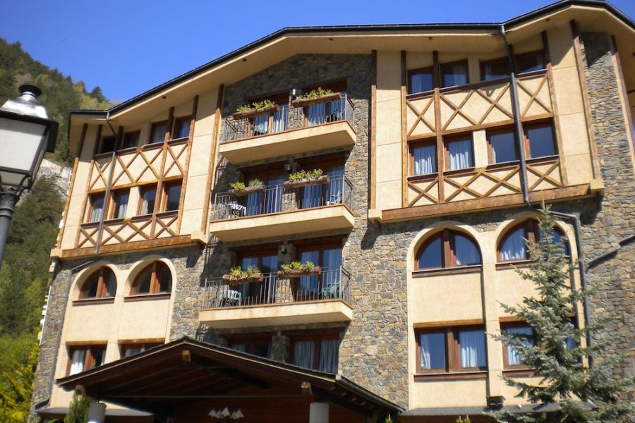 Napoli - Principato di Andorra - Hotel Xalet Verdú