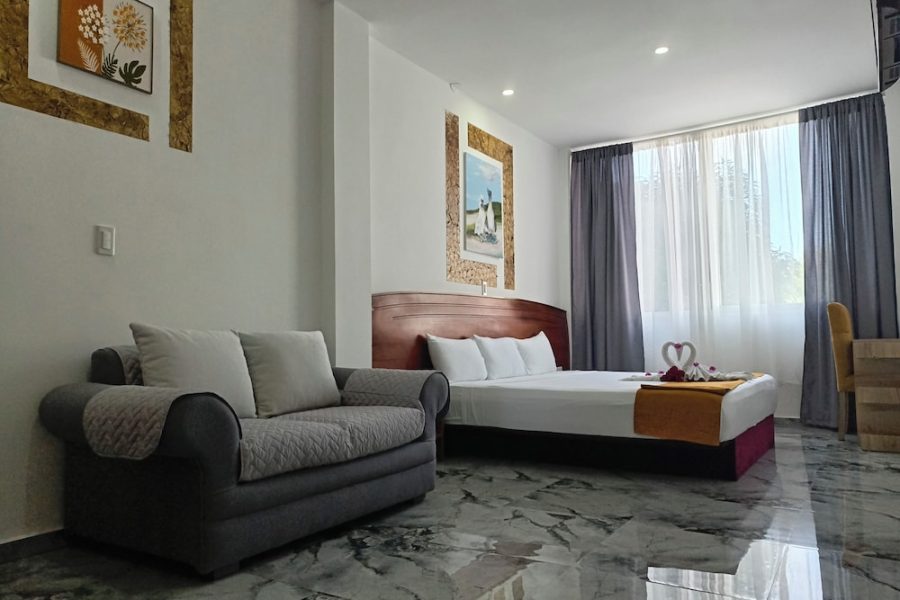 Milano - Puerto Ayora - Patty's House Galápagos