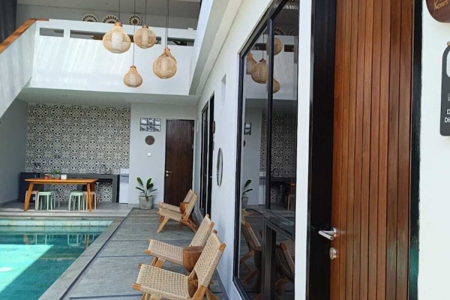 Napoli - Bali Sanur - Padinis Villa & Coffee