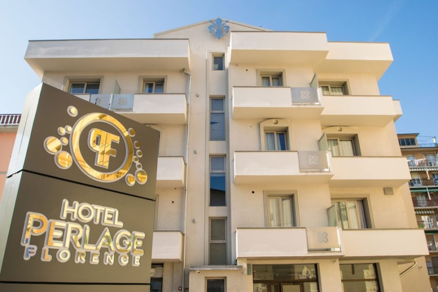 Napoli - Firenze - Hotel Perlage Florence - Free city tax until 31st may -with Private Parking & Fast Wifi