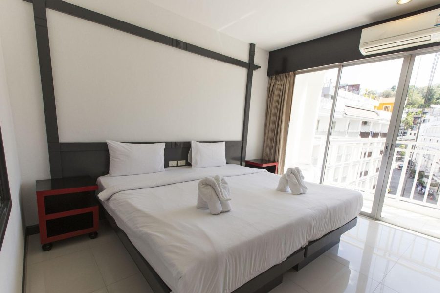 Roma - Patong Beach - Hotel Baya Phuket - Rooftop Pool