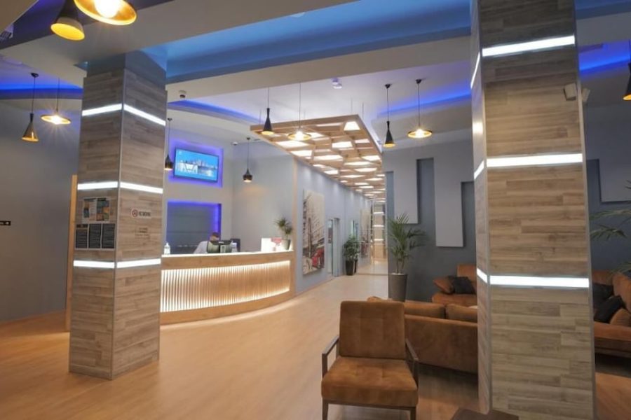 Napoli - Tirana - Granda Hotel