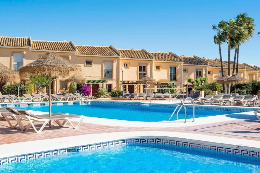 Roma - Fuengirola - Ramada Hotel & Suites by Wyndham Costa del Sol