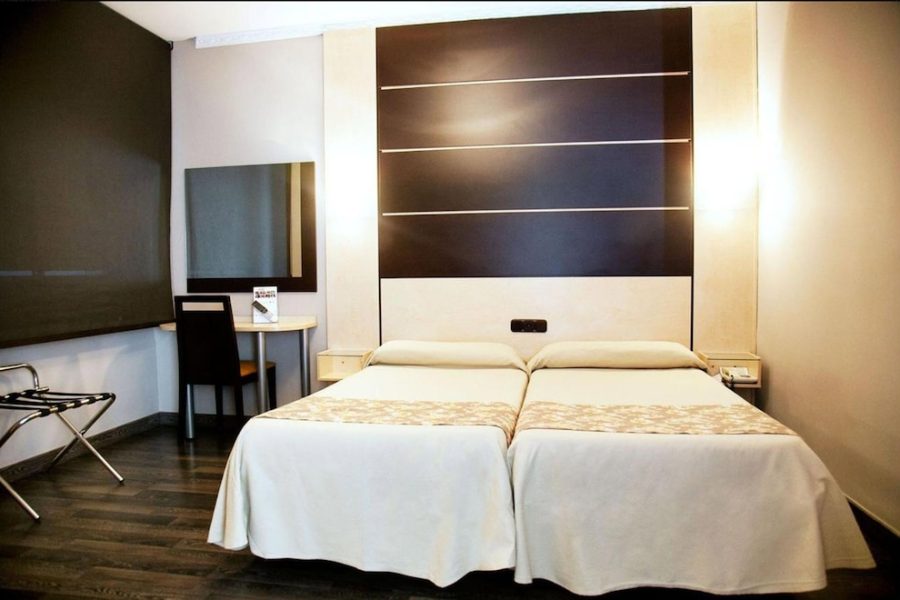 Roma - Granada - Hotel Universal by Maxi Hoteles