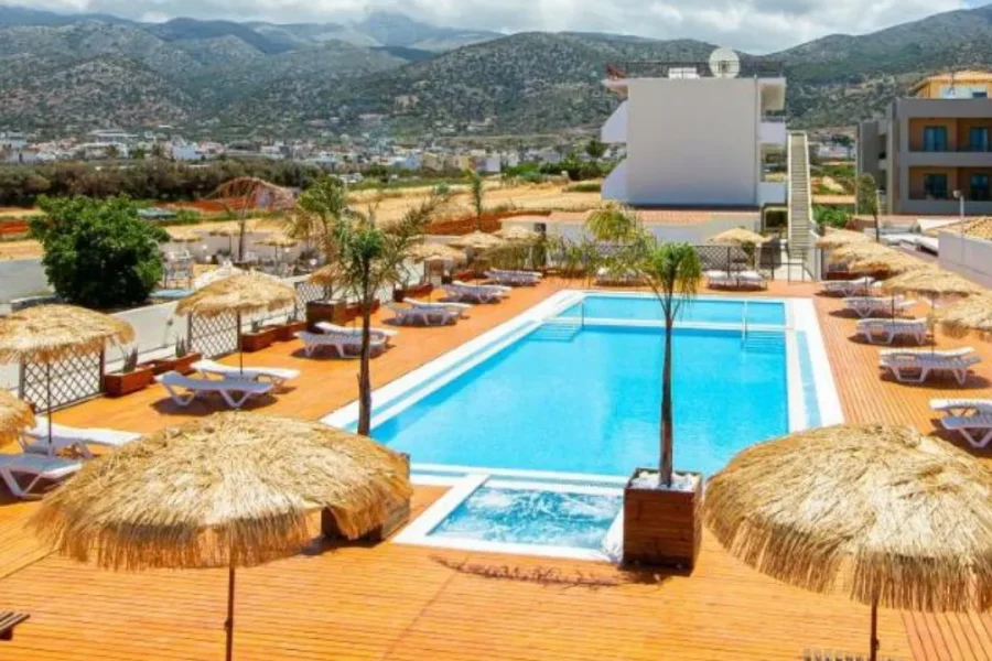 TRITON HOTEL 3* 3 Stelle