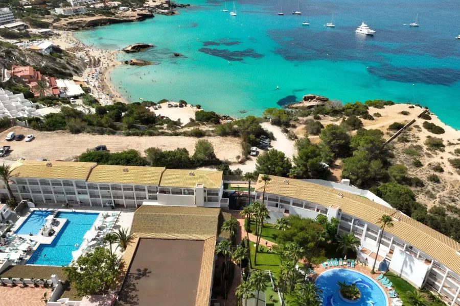 VIBRA HOTEL CALA TARIDA