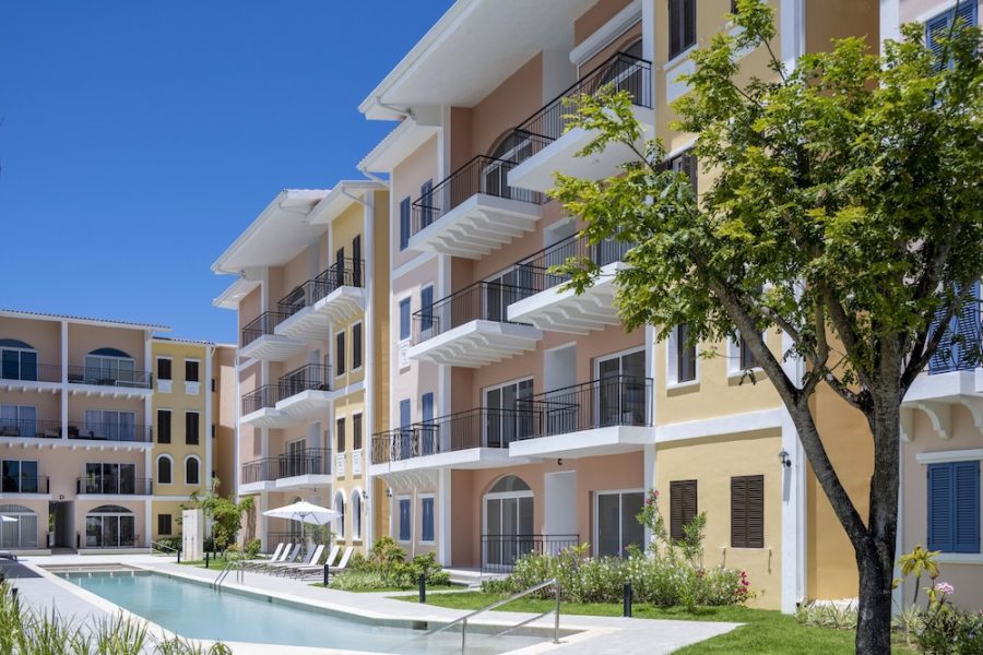 Torino - Punta Cana - Reserva Real by Harper