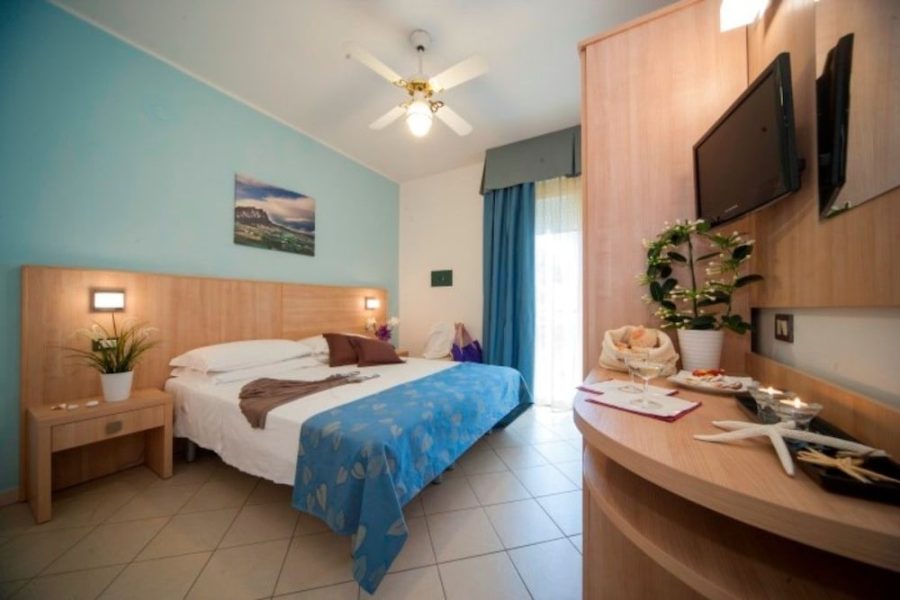 Torino - Riccione - Amalfi Smart Hub Rooms & Apartments - Ideale per Ragazzi