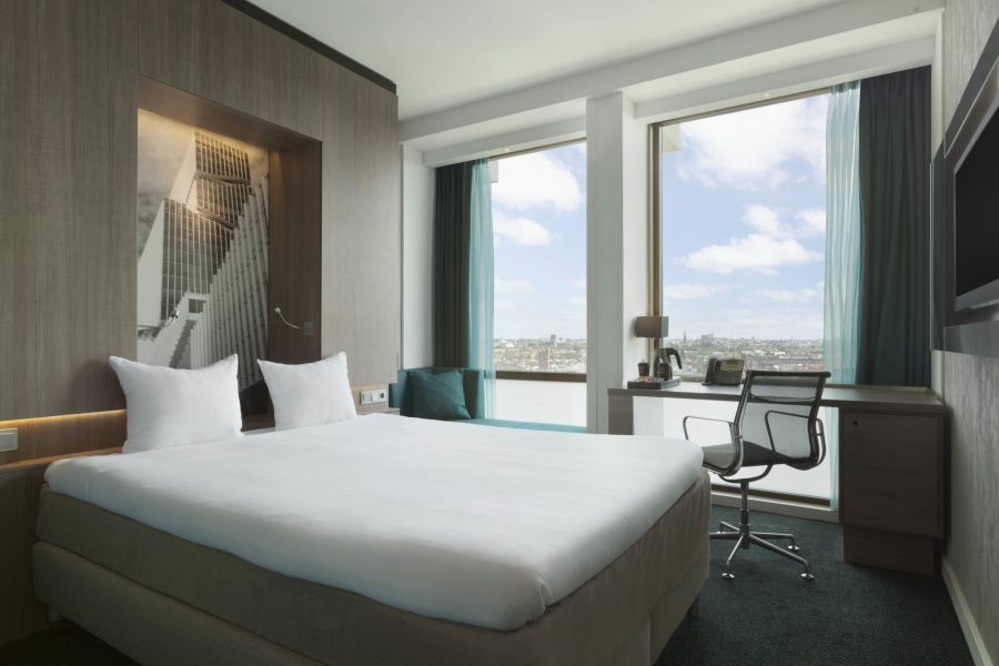 Bari - Amsterdam - Leonardo Hotel Amsterdam Rembrandtpark
