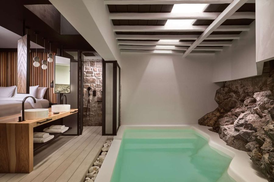 Roma - Super Paradise Beach - Semeli Coast Mykonos Curio Collection by Hilton