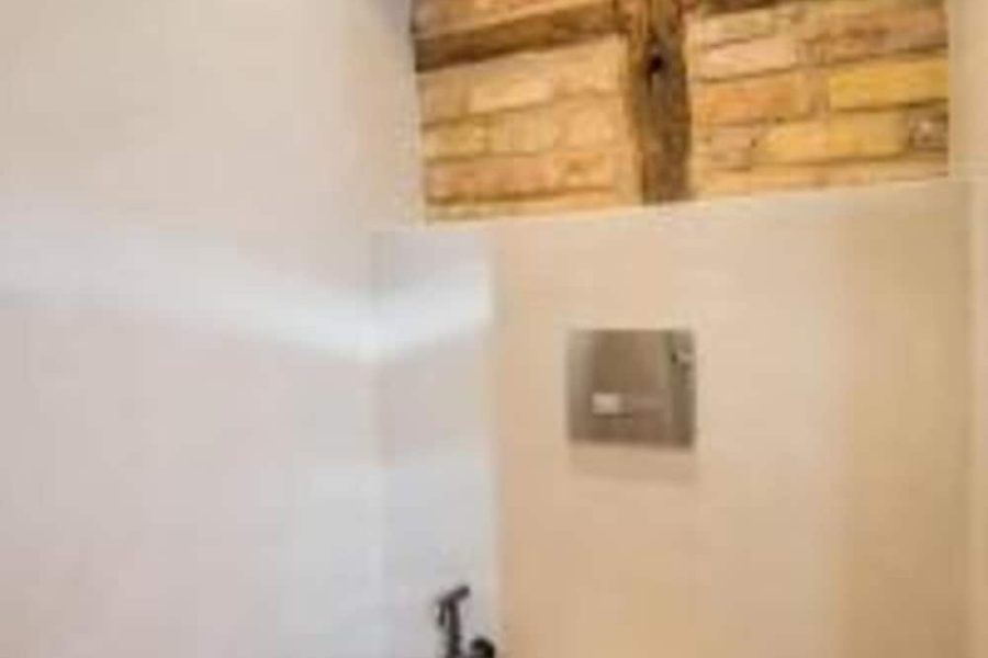 Bologna - Leucade - Libretto Suites